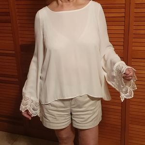 Large unused LUSH top